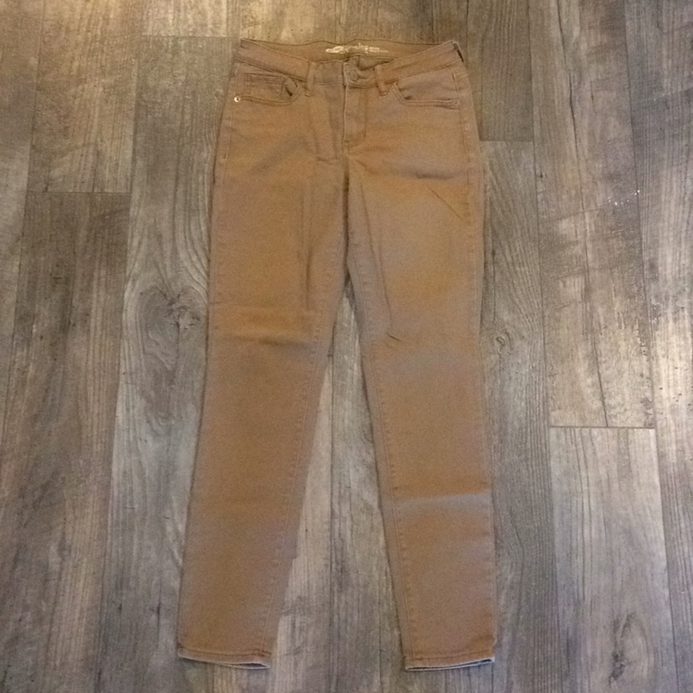 RockStar Old Navy tan stretchy jeans